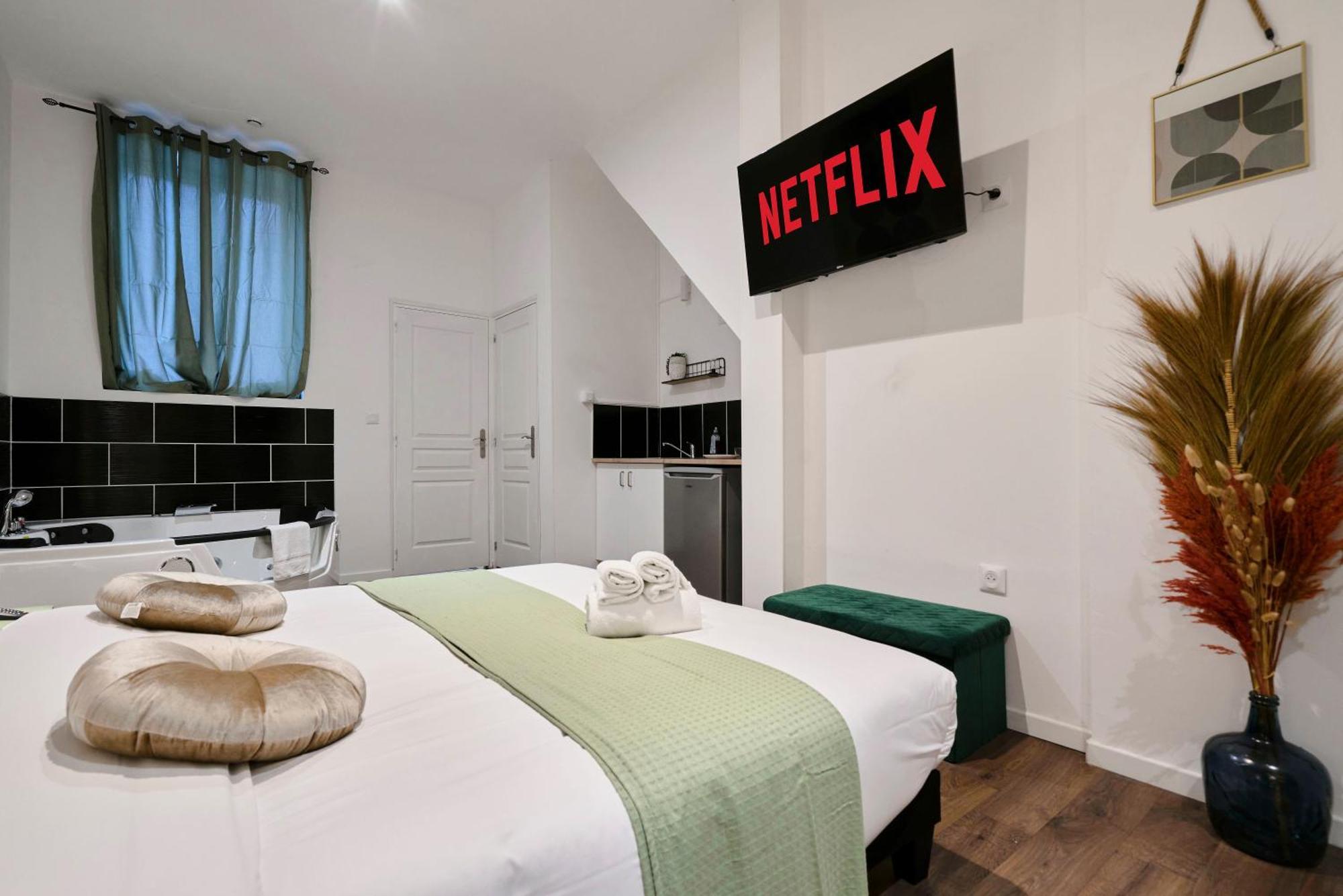 Ng Prestige - Miln 1 - Balneo - Wifi & Netflix Apartment รูแบ ภายนอก รูปภาพ